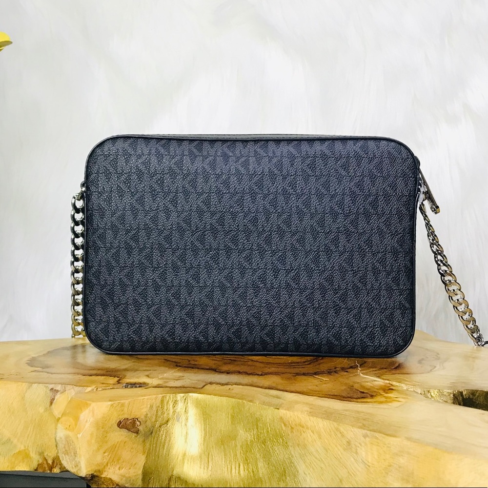 Michael Kors Jet Set Item Crossbody Bag - Picture 4 of 8